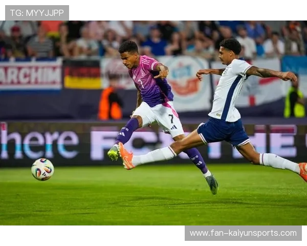 曼彻斯特联推进节奏让后防疲于奔命